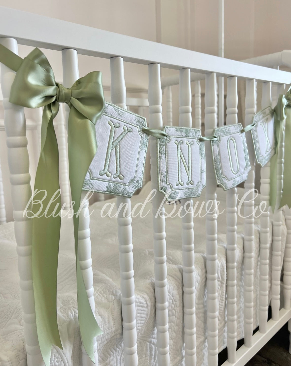 Double Beveled Edge Crib Name Banner