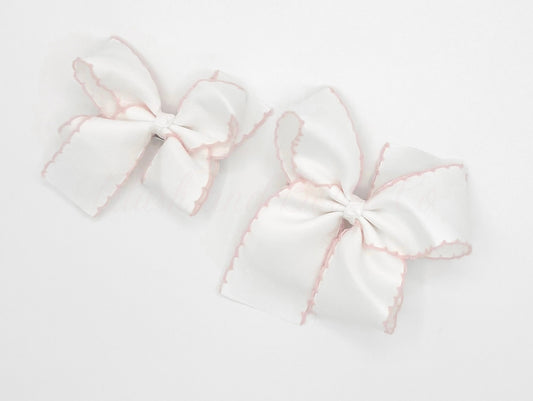 Large Picot Trim Bow