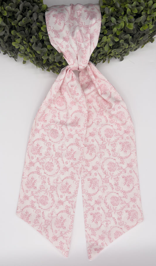 Chinoiserie Wreath Sash